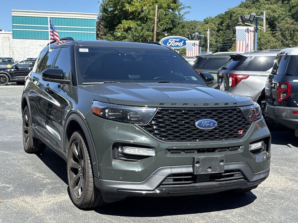 2022 FORD Explorer