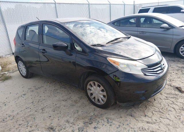 2015 NISSAN Versa