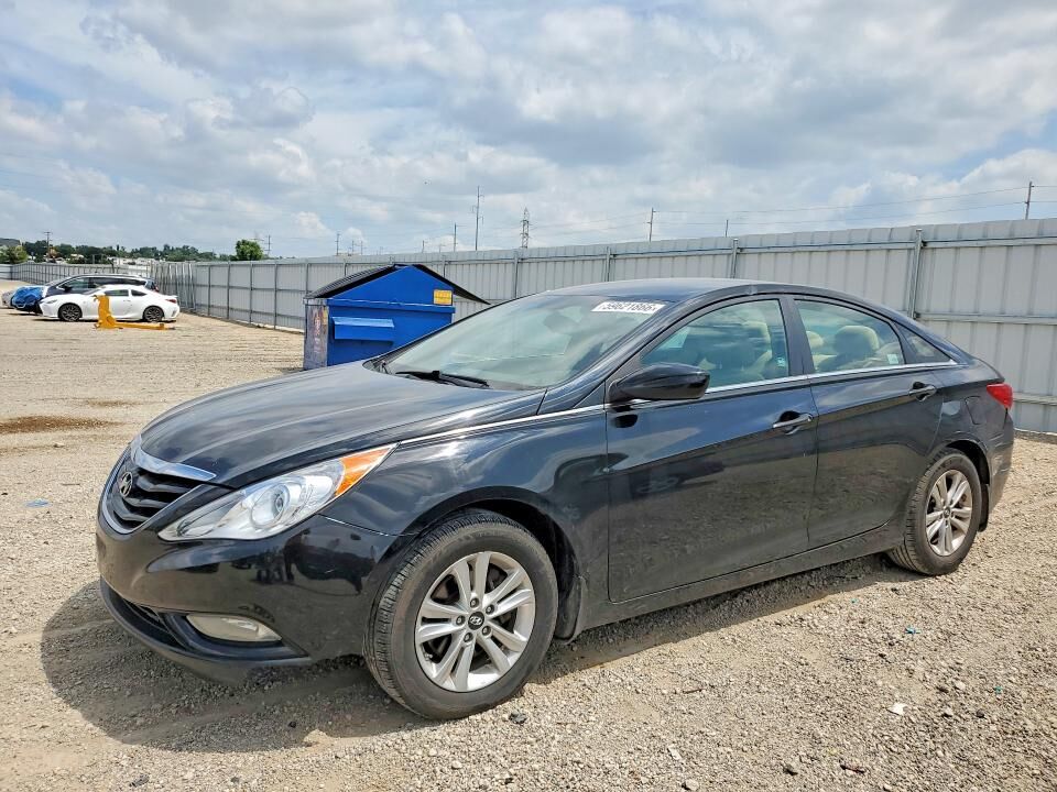 2013 HYUNDAI Sonata