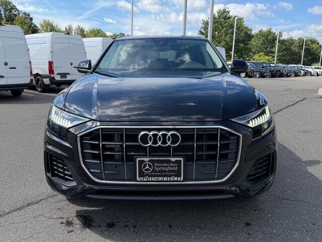2023 Audi Q8