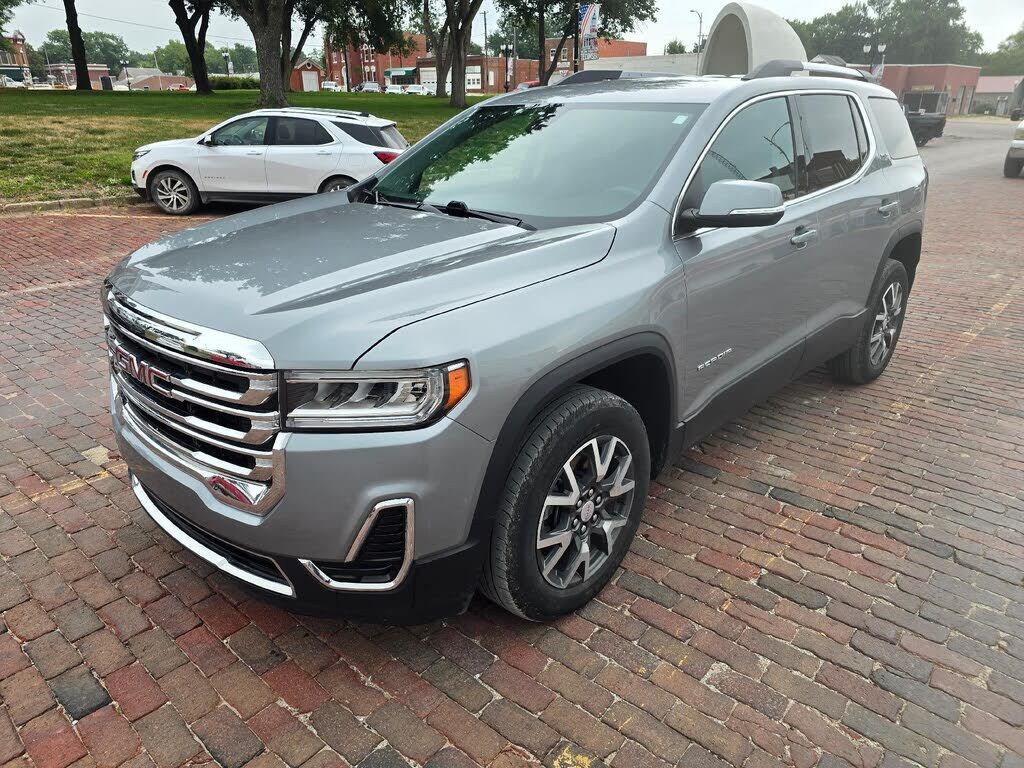 2023 GMC Acadia