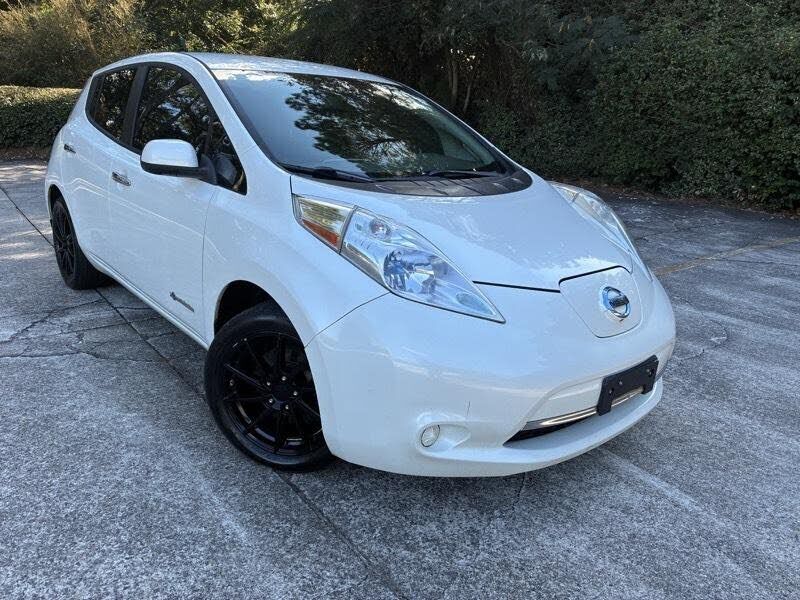 2014 NISSAN Leaf