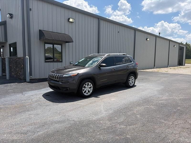 2018 JEEP Cherokee
