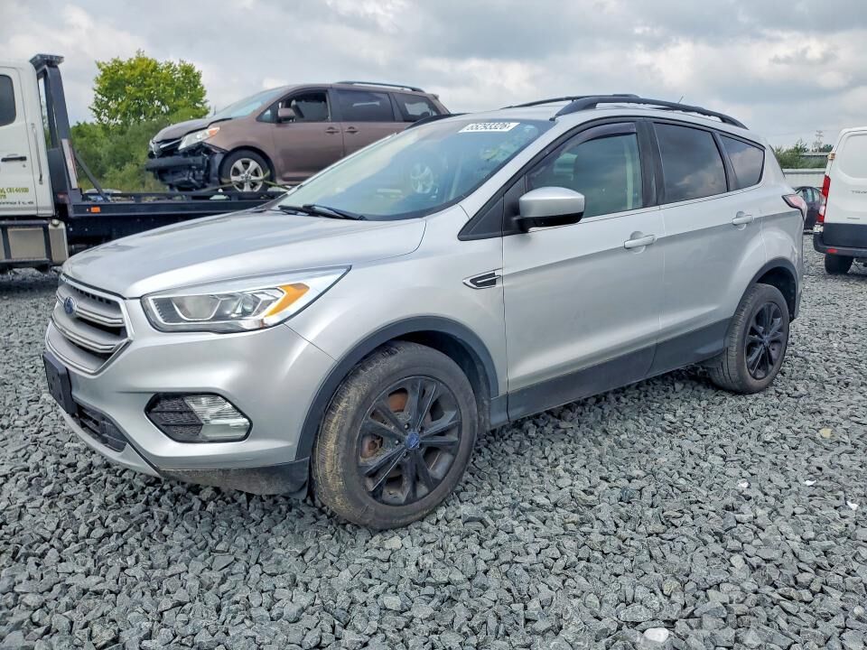 2017 FORD Escape