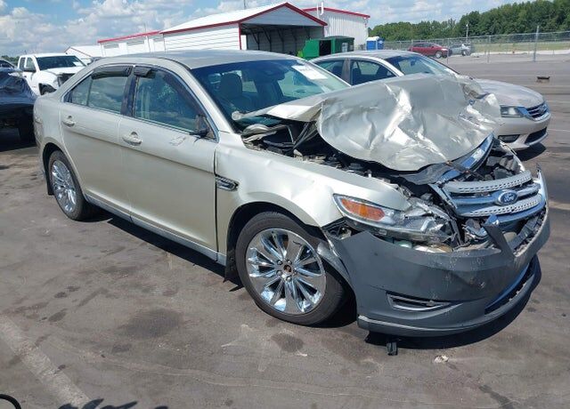 2011 FORD Taurus