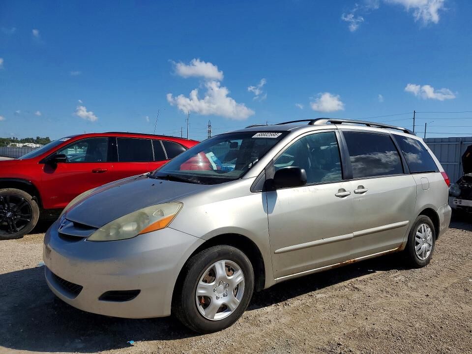 2006 TOYOTA Sienna