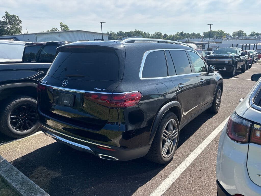 2025 Mercedes-Benz GLS-Class