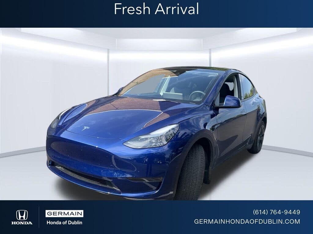 2024 TESLA Model Y