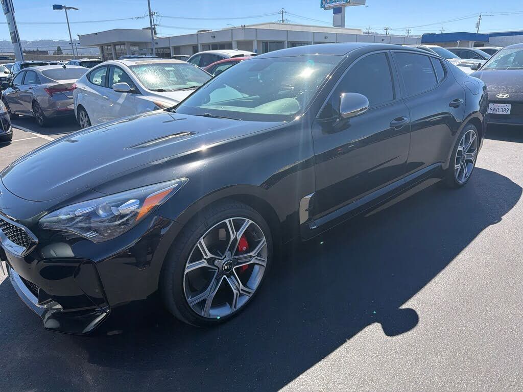 2019 KIA Stinger