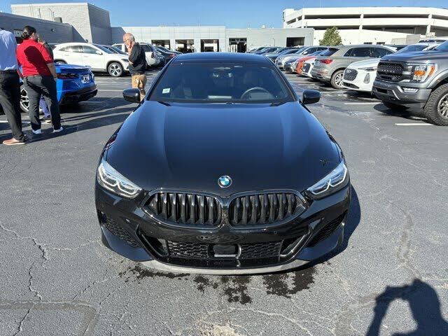 2022 BMW M850i