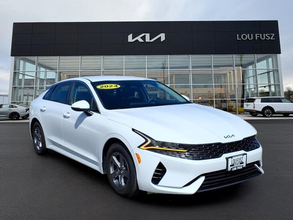 2024 KIA K5