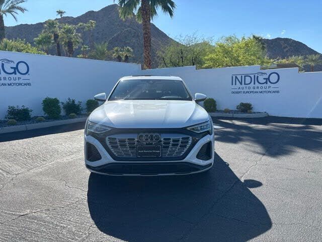 2024 Audi Q8