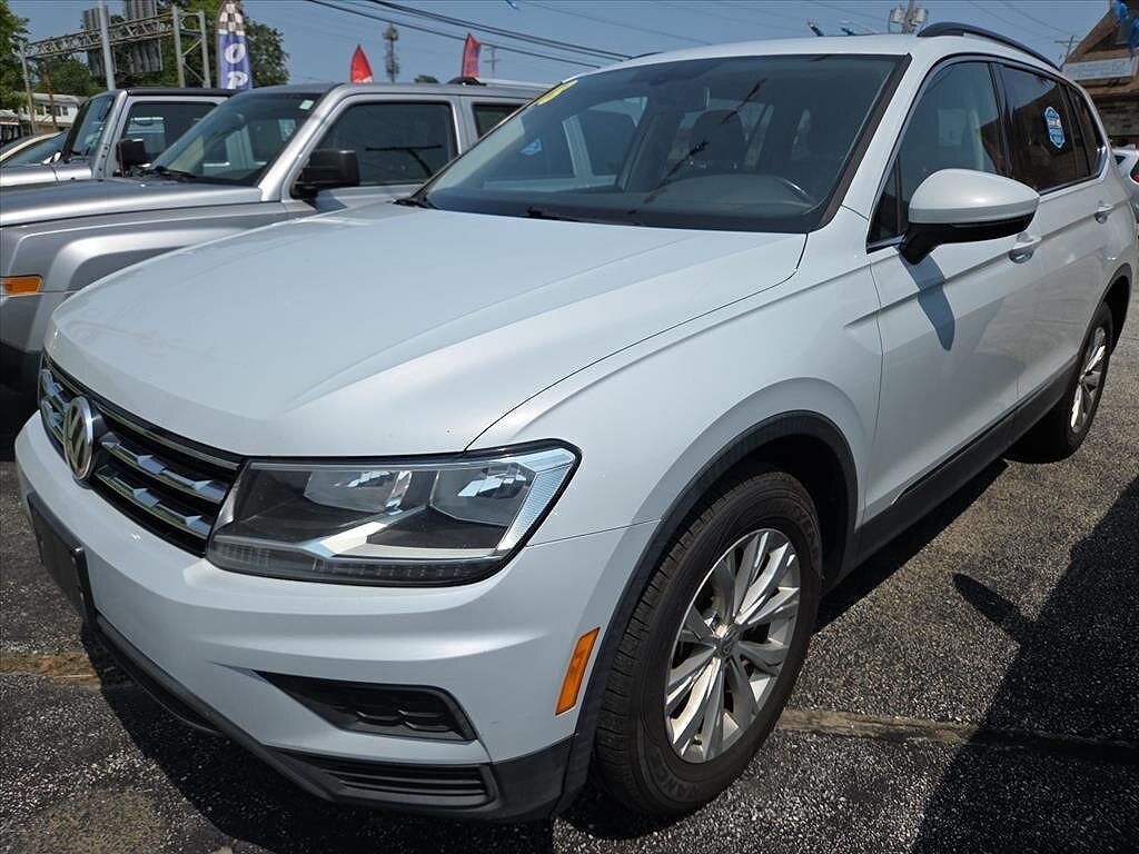 2018 VOLKSWAGEN Tiguan