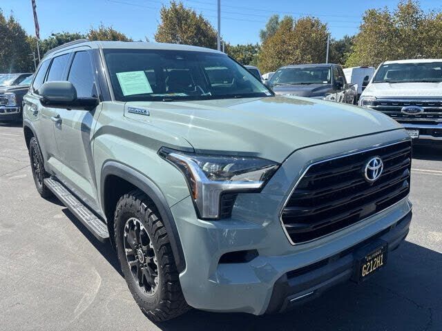 2023 TOYOTA Sequoia