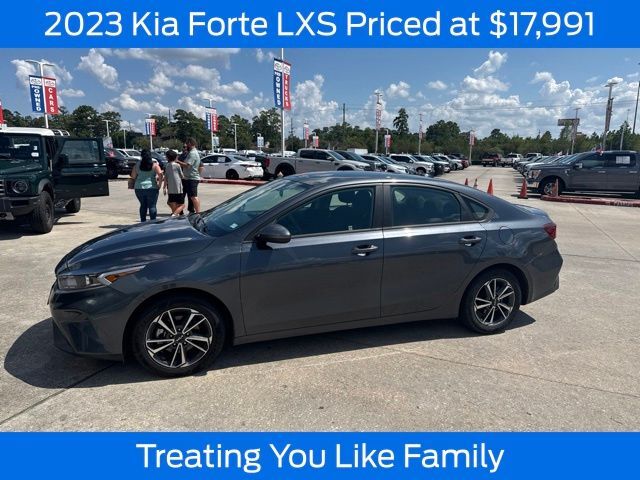 2023 KIA Forte