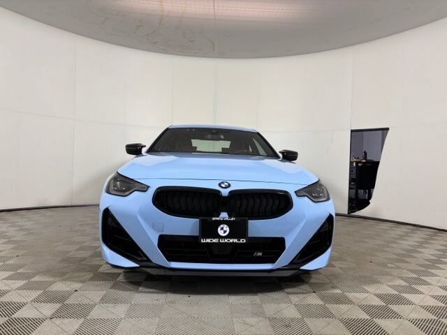 2025 BMW M240i