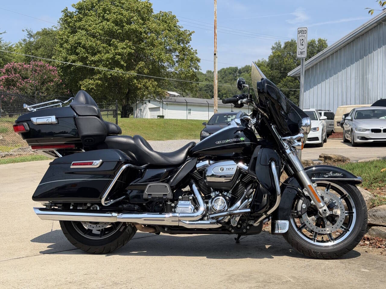 2017 HARLEY DAVIDSON FLHTK / ULTRA LIMITED