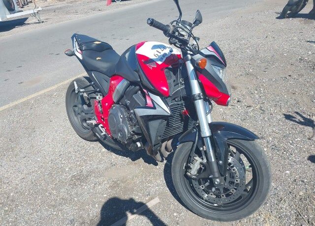 2015 HONDA CB