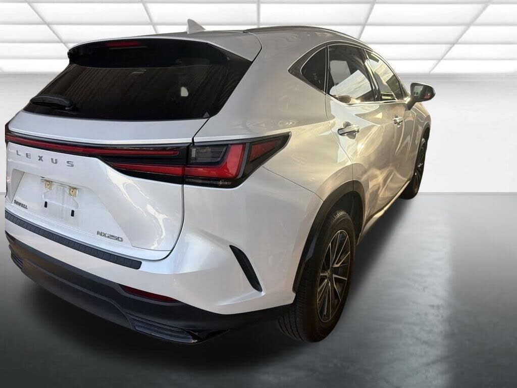 2022 Lexus NX