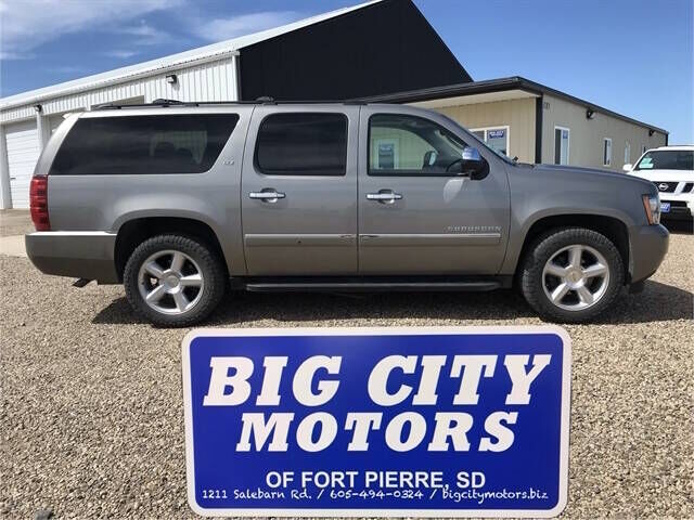 2012 CHEVROLET Suburban