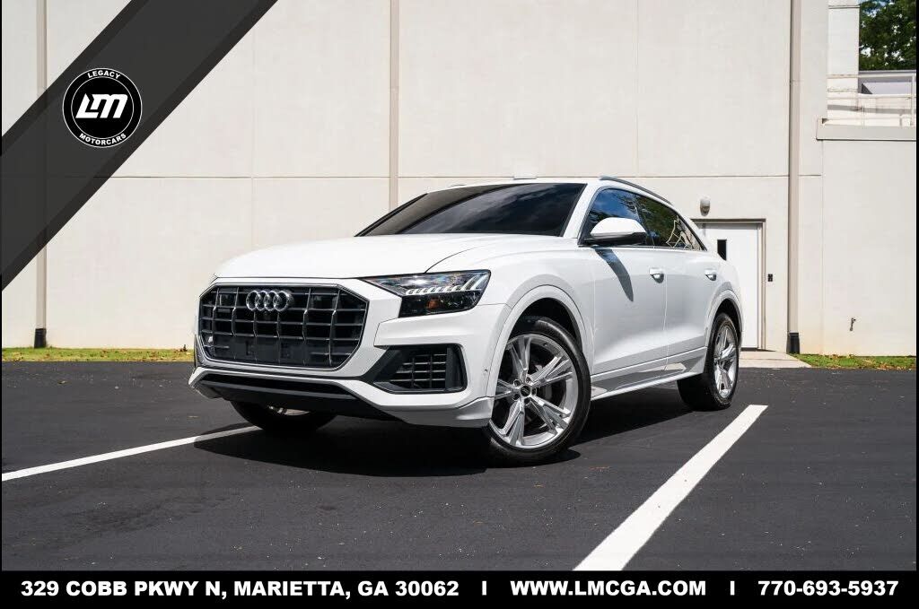 2023 AUDI Q8