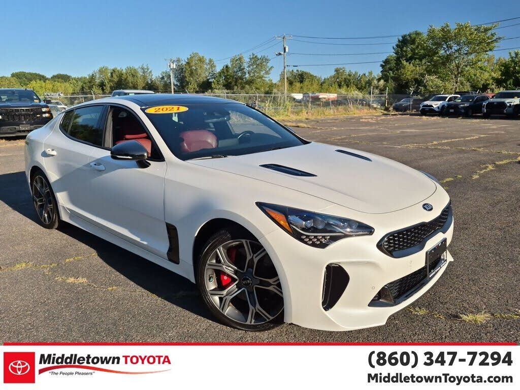 2021 KIA Stinger