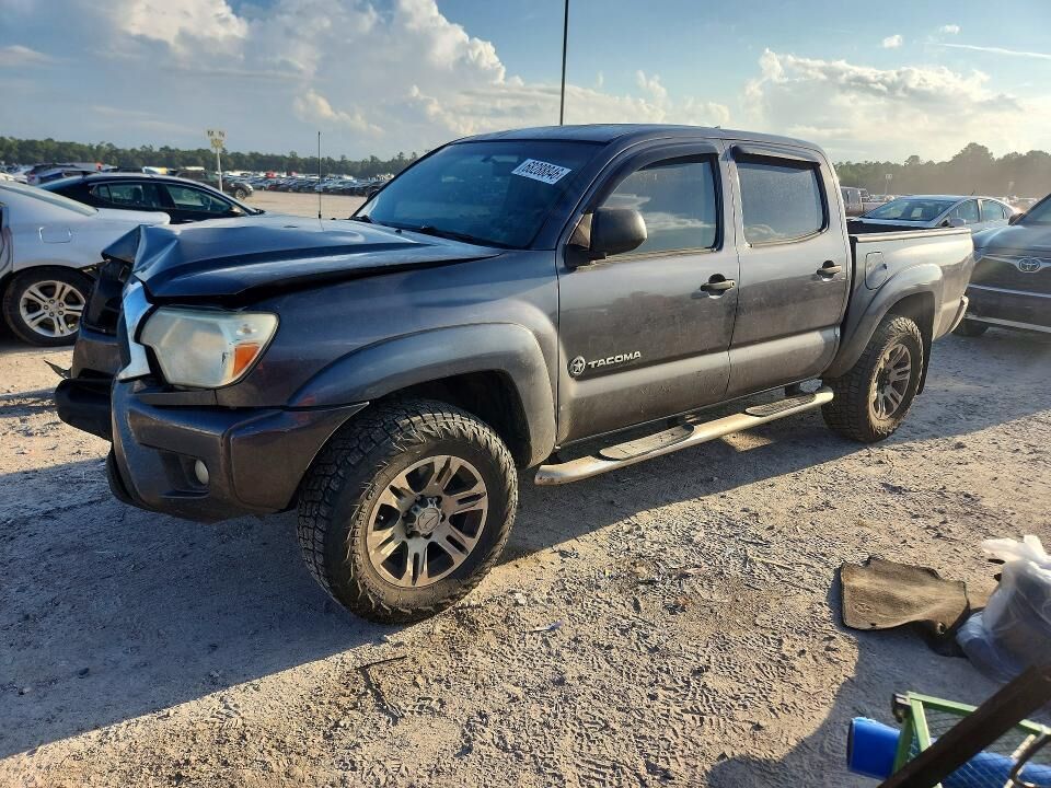 2015 TOYOTA Tacoma