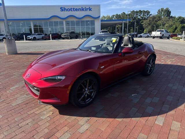 2023 MAZDA MX-5