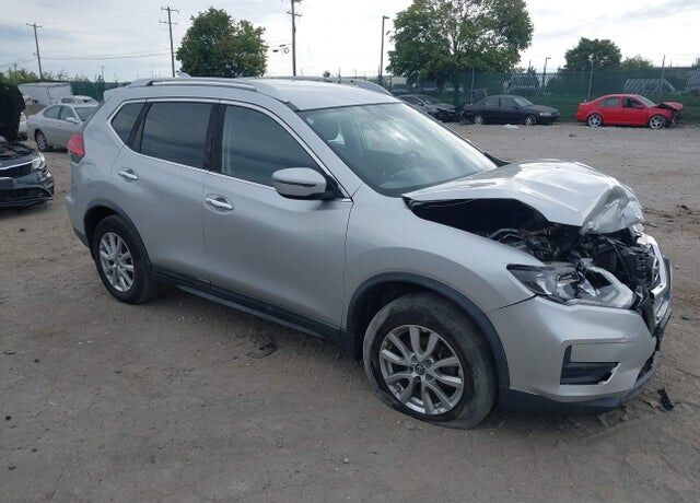 2017 NISSAN Rogue