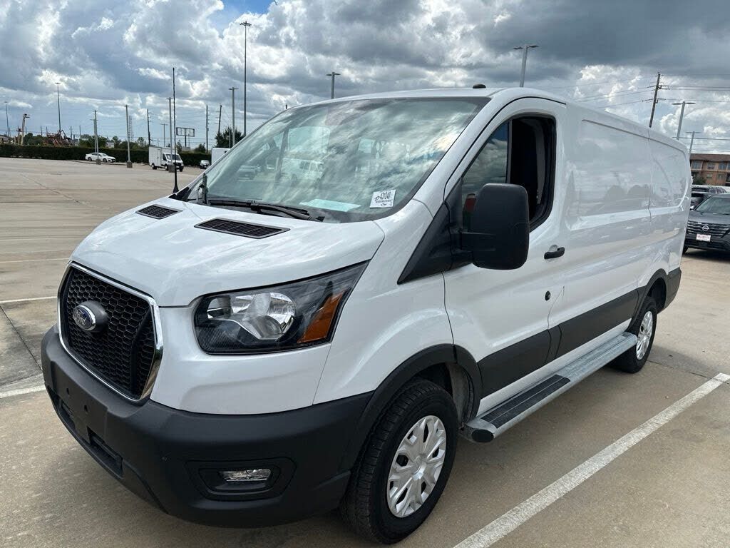 2025 FORD Transit