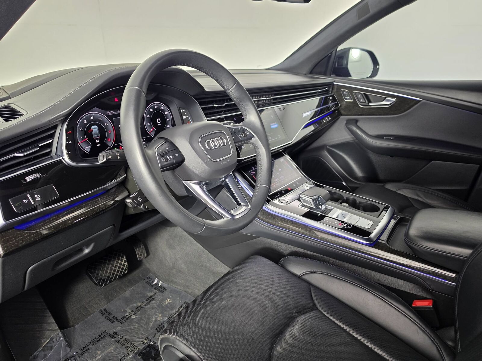 2023 Audi Q8