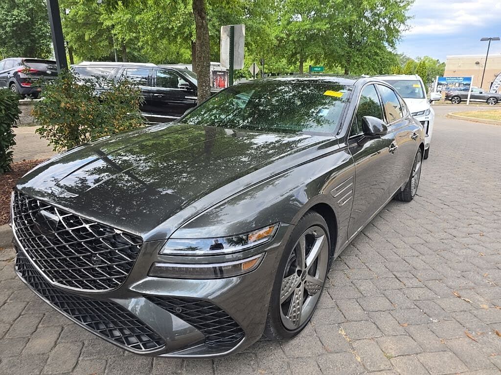 2025 GENESIS G80