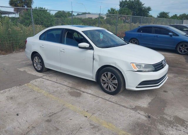 2015 VOLKSWAGEN Jetta