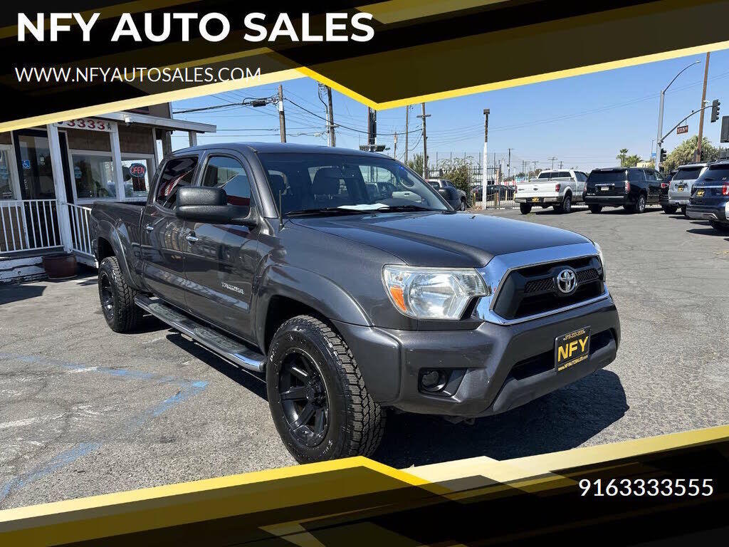 2013 TOYOTA Tacoma