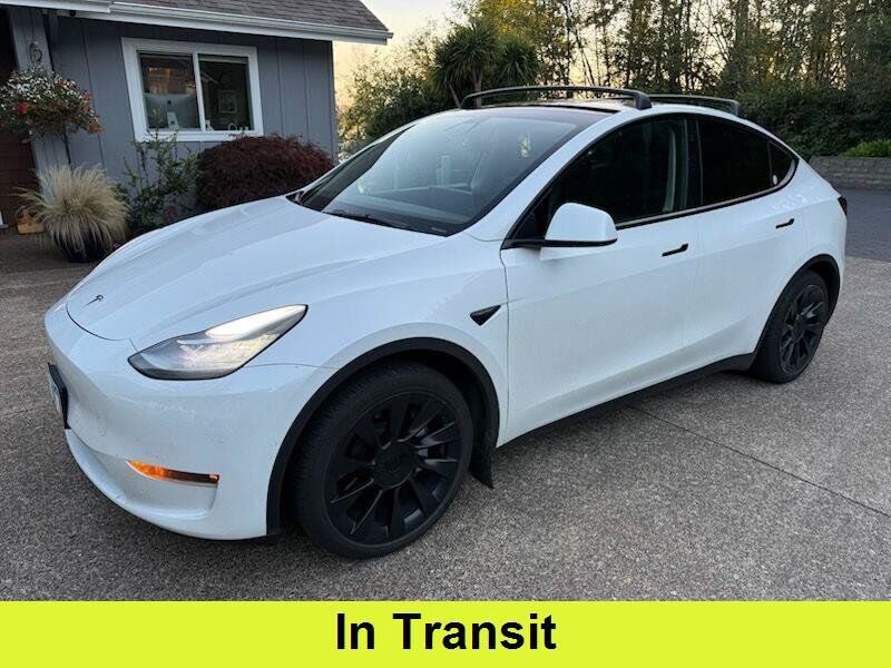 2021 TESLA Model Y