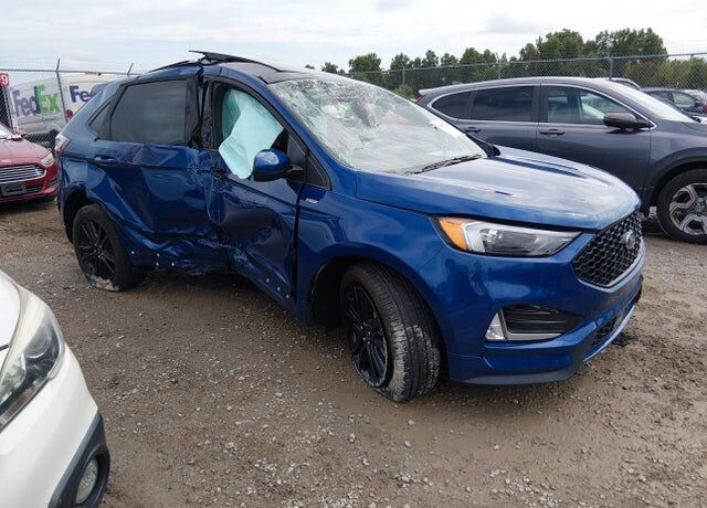 2022 FORD Edge