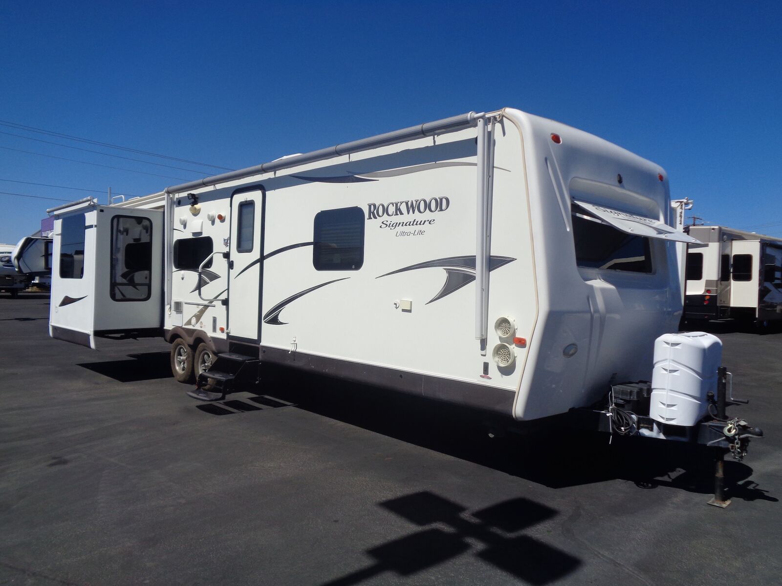2013 FOREST RIVER Real-lite / Rockwood Lite Weight Trailers