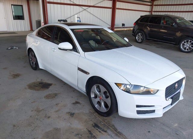 2018 JAGUAR XE
