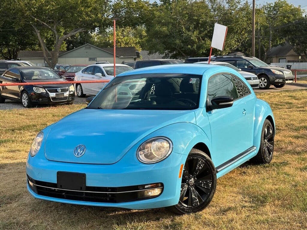2012 VOLKSWAGEN Beetle