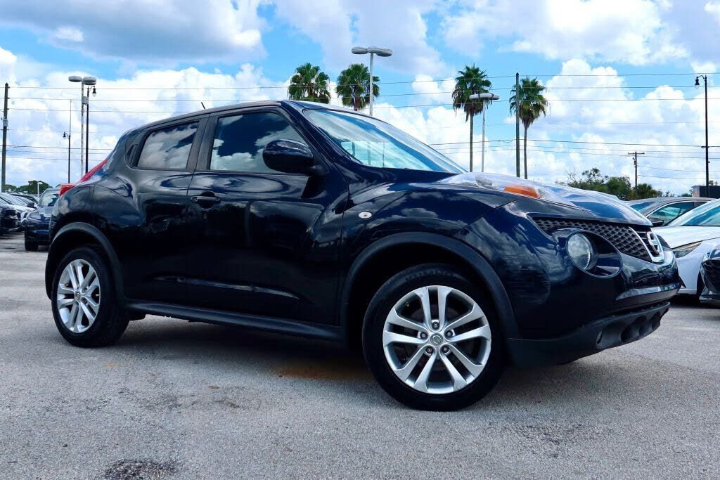 2011 NISSAN Juke