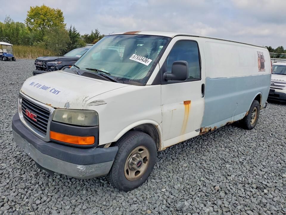 2004 GMC Savana