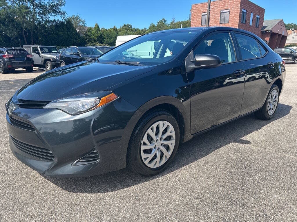 2017 TOYOTA Corolla