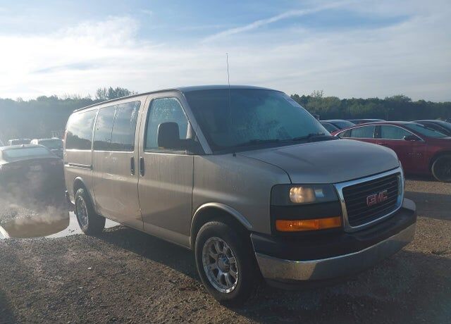 2010 GMC Savana