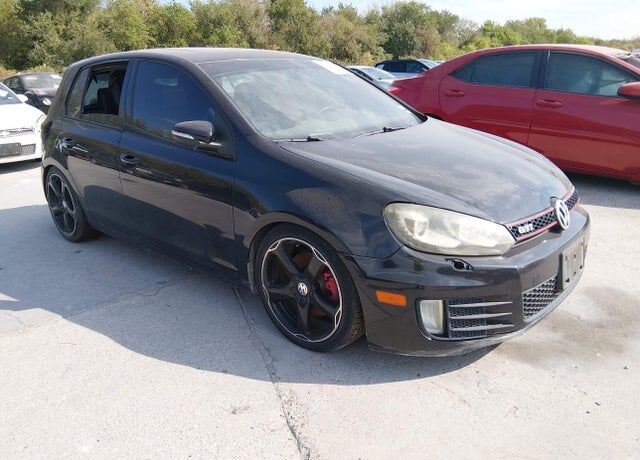 2013 VOLKSWAGEN Golf GTI