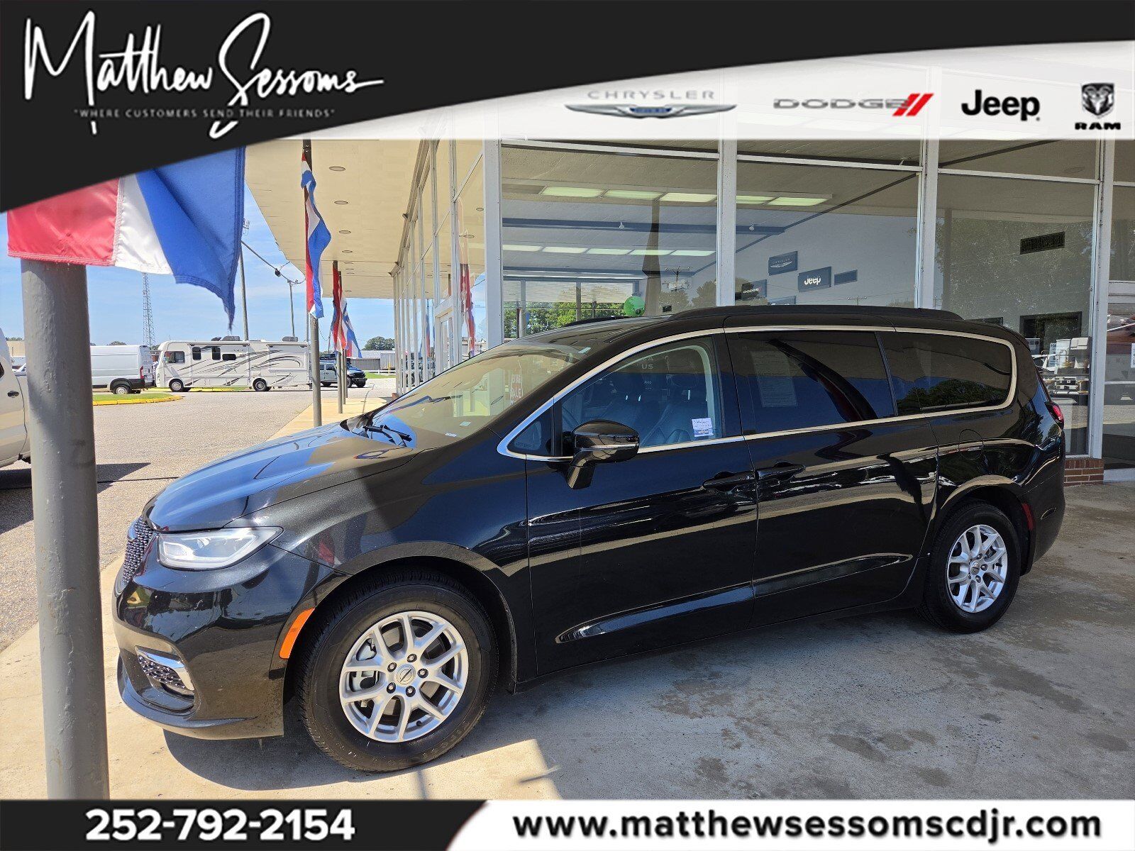 2022 CHRYSLER Pacifica