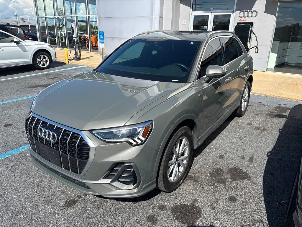 2022 AUDI Q3