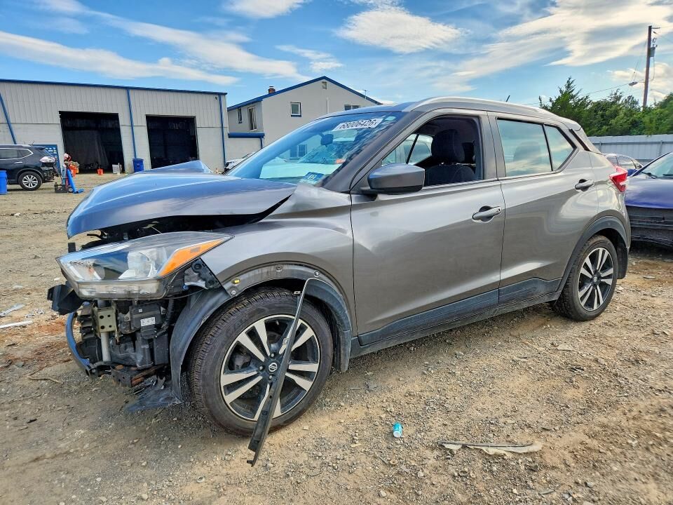 2018 NISSAN Kicks