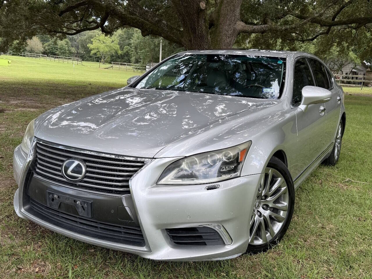 2014 Lexus LS