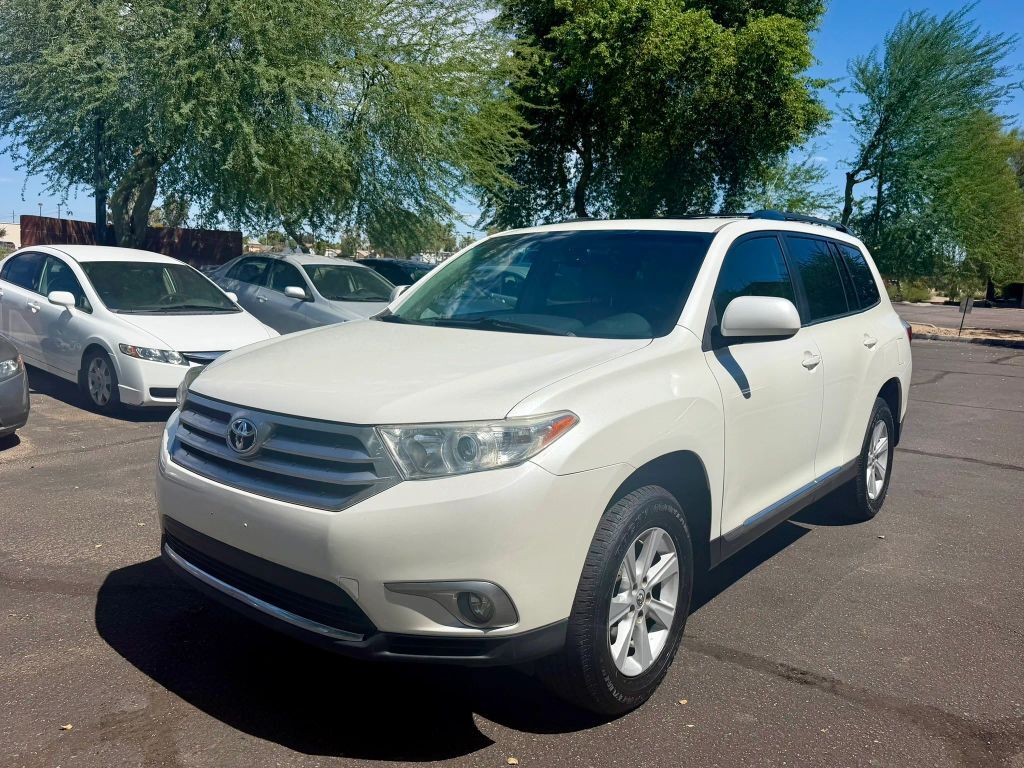 2013 TOYOTA Highlander
