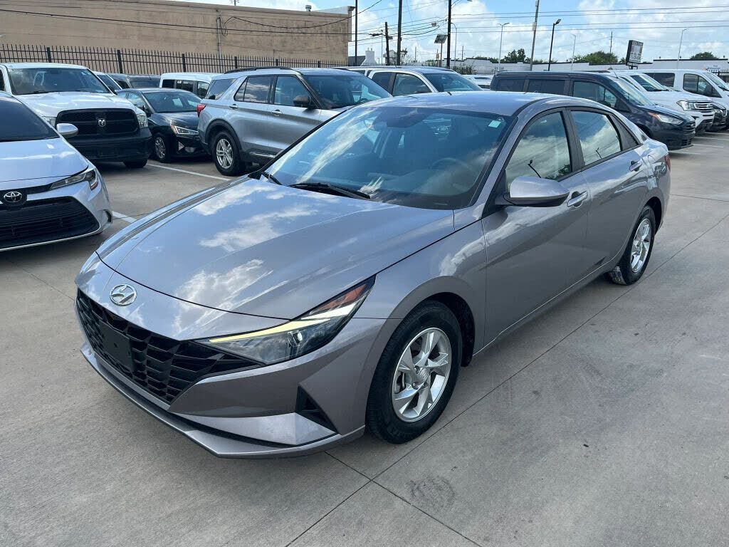2023 HYUNDAI Elantra